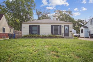 2309 37th Street, Des Moines, IA 50310