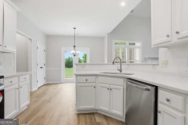 113 Middlebrooke Court, Canton, GA 30115