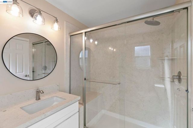 2950 Kelly St, Livermore, CA 94551