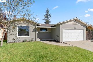 2950 Kelly St, Livermore, CA 94551