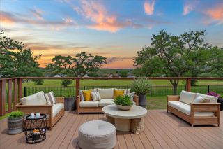 68 Brookhollow DR, Wimberley, TX 78676