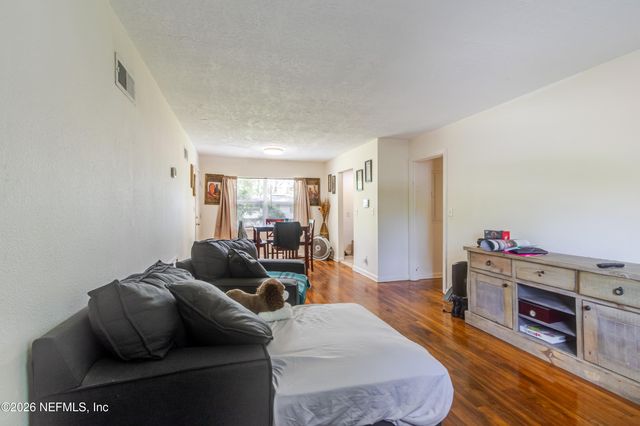 6501 MITFORD Road, Jacksonville, FL 32210