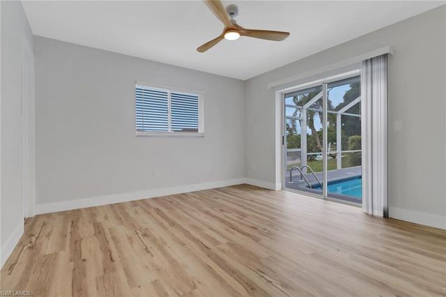 814 Victoria DR, Cape Coral, FL 33904