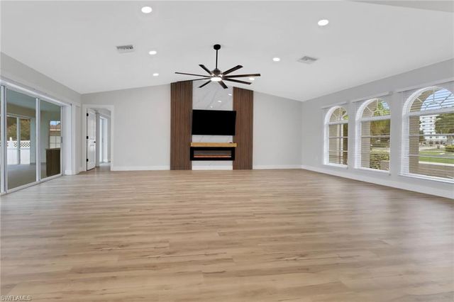 814 Victoria DR, Cape Coral, FL 33904