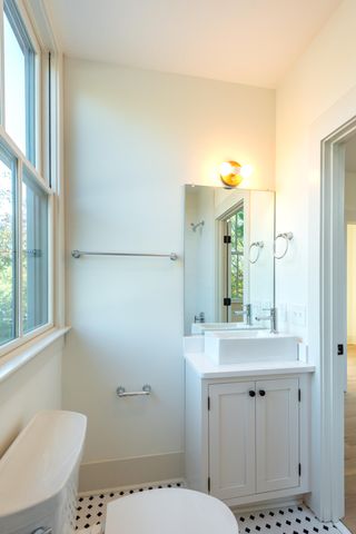 267 Rutledge Avenue, Charleston, SC 29403