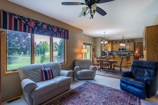 3895 Arlington Drive, Woodbury, MN 55129