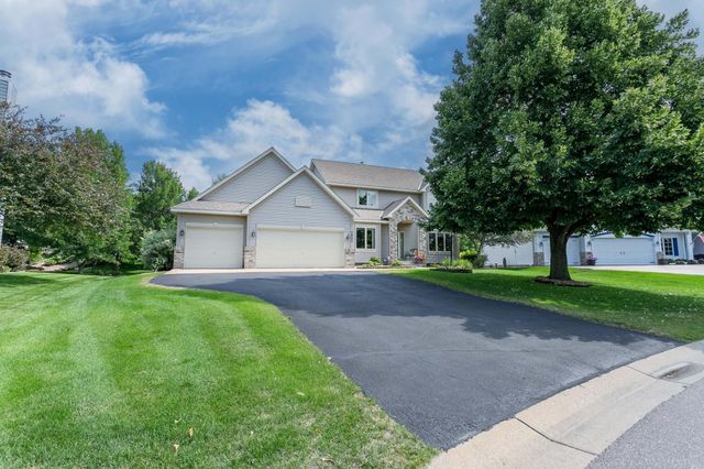 3895 Arlington Drive, Woodbury, MN 55129