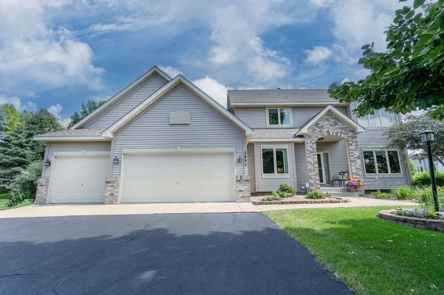 3895 Arlington Drive, Woodbury, MN 55129