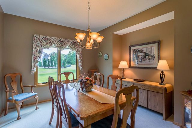 3895 Arlington Drive, Woodbury, MN 55129