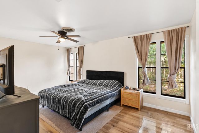 11938 Laver Court, Bakersfield, CA 93306