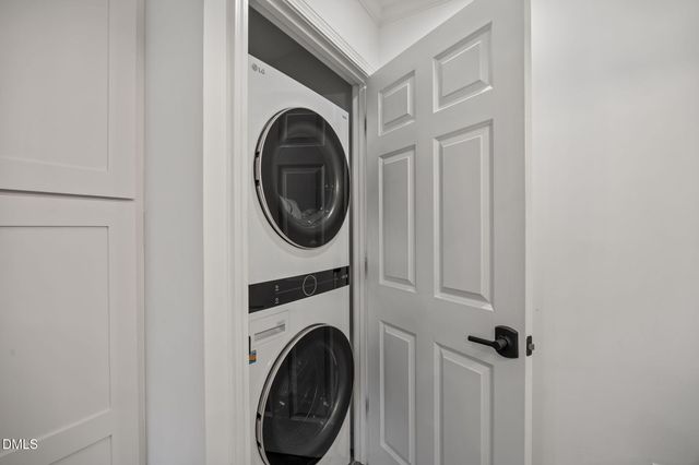 3213 Cobblestone Court, Raleigh, NC 27607