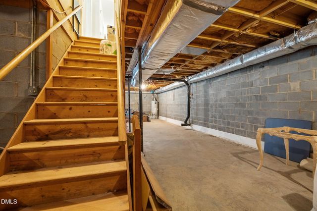 3213 Cobblestone Court, Raleigh, NC 27607