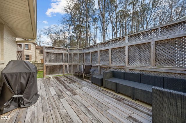 3213 Cobblestone Court, Raleigh, NC 27607