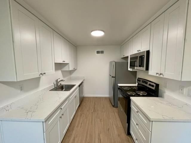 148 Rinconada Avenue, Palo Alto, CA 94301