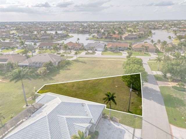 3707 BORDEAUX DRIVE, Punta Gorda, FL 33950