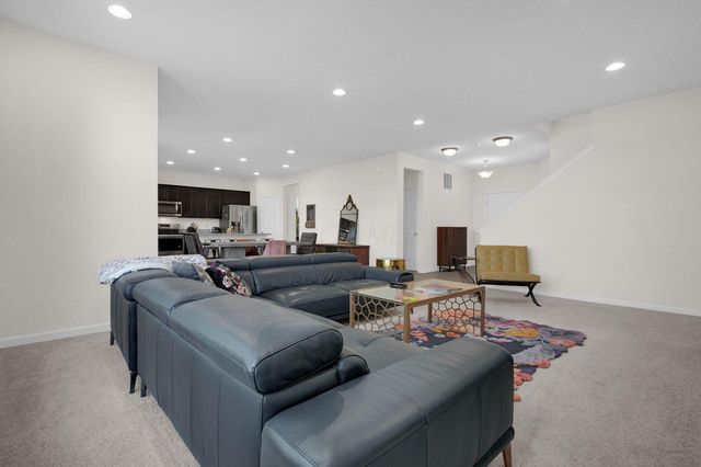 2932 Beechwood Drive, Powell, OH 43065