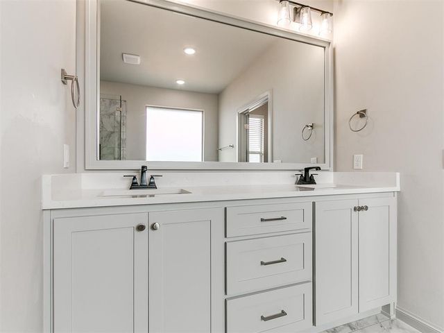 16108 Segovia Drive, Oklahoma City, OK 73170