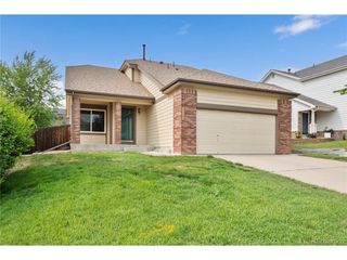 19835 E Villanova Dr, Aurora, CO 80013