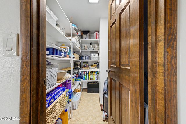 6408 W SUNNYSIDE Drive, Glendale, AZ 85304