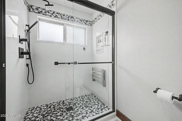 6408 W SUNNYSIDE Drive, Glendale, AZ 85304