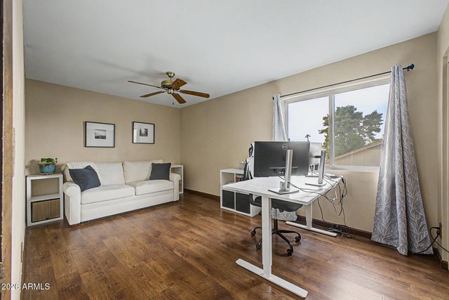 6408 W SUNNYSIDE Drive, Glendale, AZ 85304