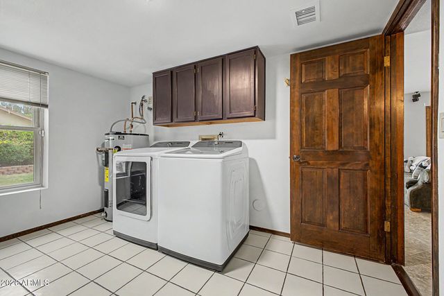 6408 W SUNNYSIDE Drive, Glendale, AZ 85304