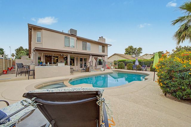 6408 W SUNNYSIDE Drive, Glendale, AZ 85304