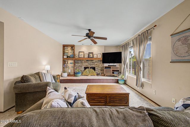 6408 W SUNNYSIDE Drive, Glendale, AZ 85304