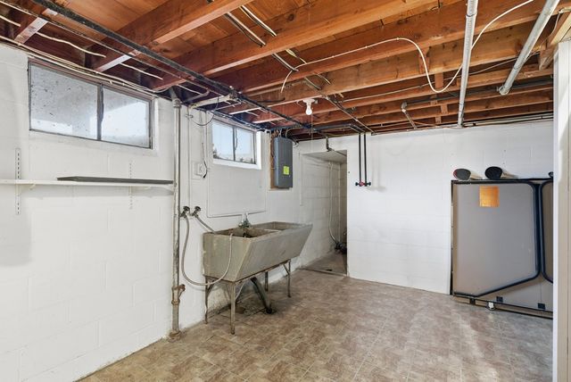 1346 Bella Vista Drive, Lexington, OH 44904