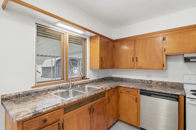 1346 Bella Vista Drive, Lexington, OH 44904