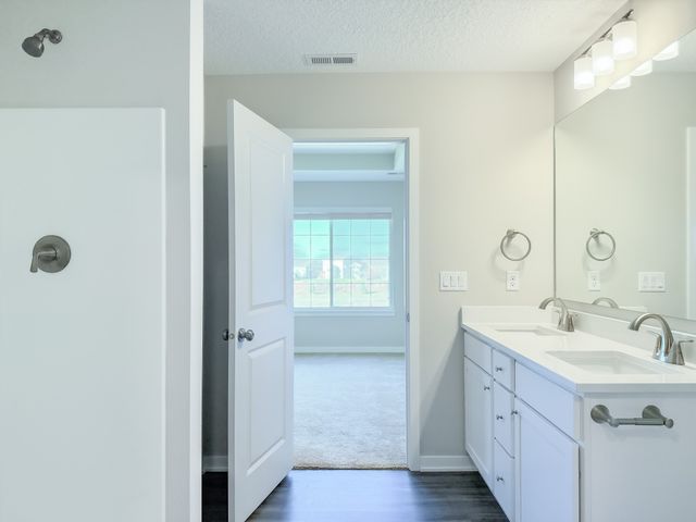 2007 S Warrior Lane, Waukee, IA 50263