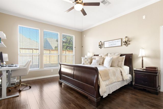 750 Bradford Street, Lantana, TX 76226