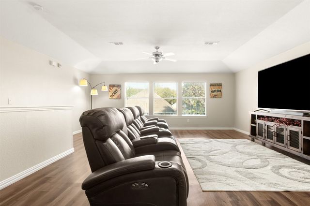 750 Bradford Street, Lantana, TX 76226