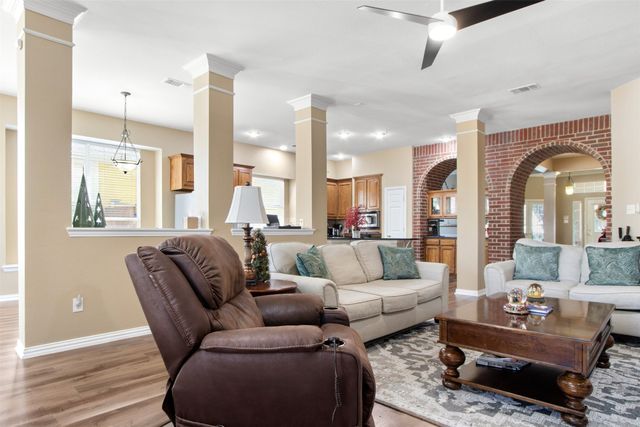 750 Bradford Street, Lantana, TX 76226