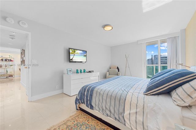 100 Bayview Drive 507, Sunny Isles Beach, FL 33160