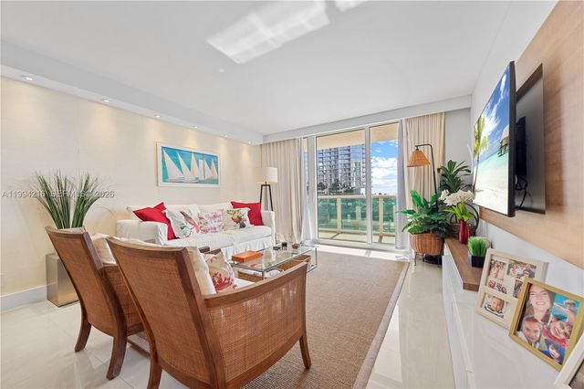 100 Bayview Drive 507, Sunny Isles Beach, FL 33160