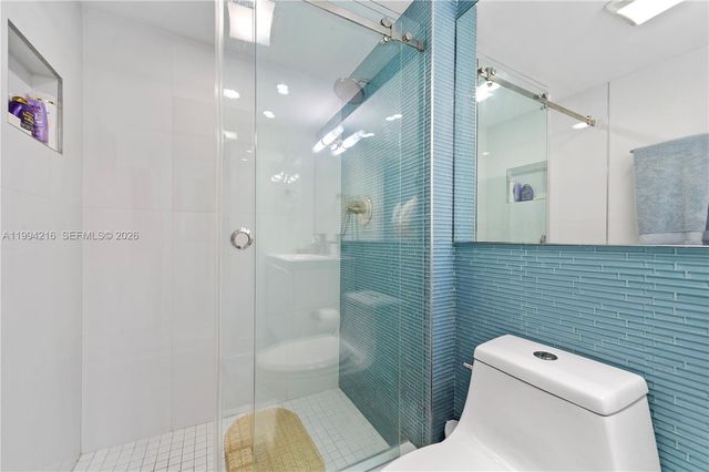 100 Bayview Drive 507, Sunny Isles Beach, FL 33160
