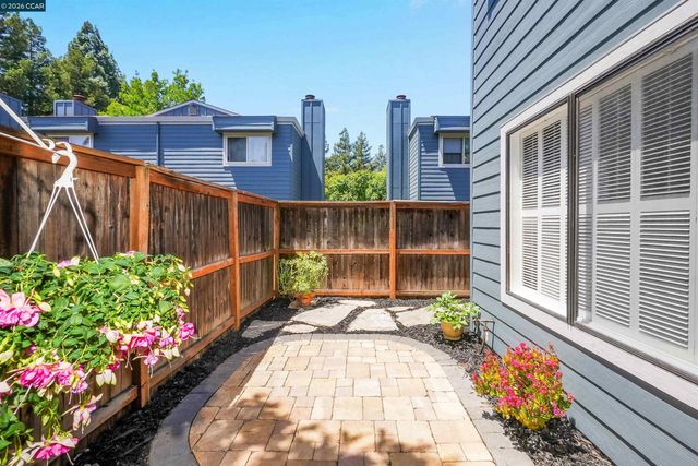 1280 Honey Trl, Walnut Creek, CA 94597