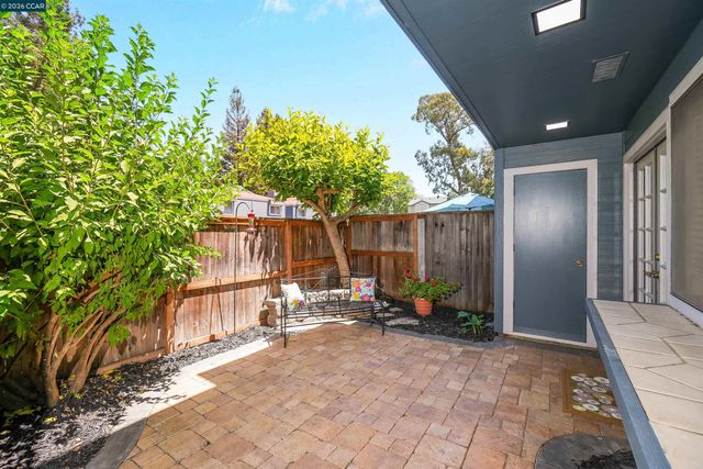 1280 Honey Trl, Walnut Creek, CA 94597