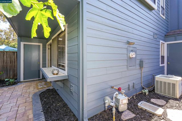 1280 Honey Trl, Walnut Creek, CA 94597
