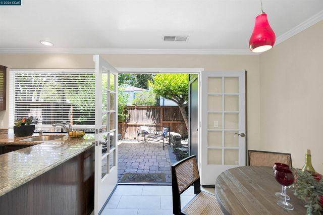 1280 Honey Trl, Walnut Creek, CA 94597