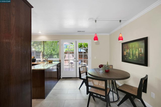 1280 Honey Trl, Walnut Creek, CA 94597