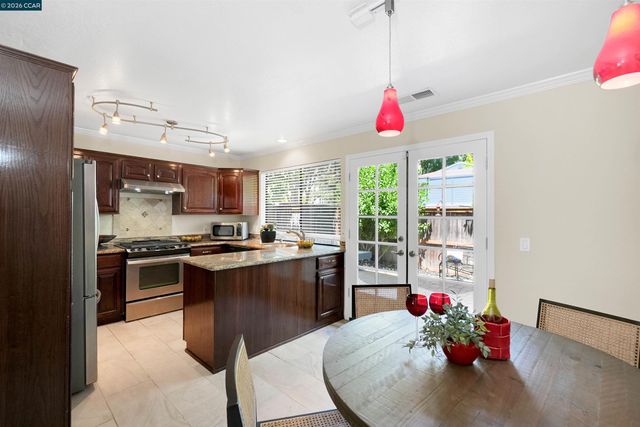 1280 Honey Trl, Walnut Creek, CA 94597