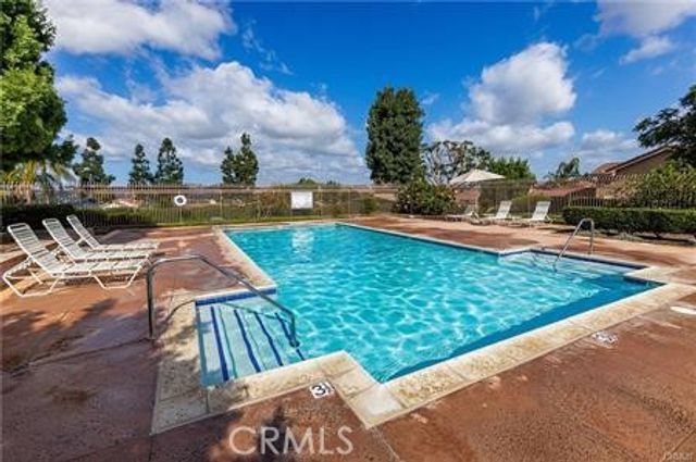 27449 Via Petra, San Juan Capistrano, CA 92675