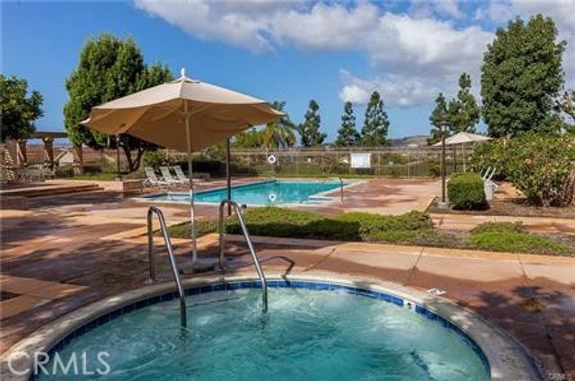 27449 Via Petra, San Juan Capistrano, CA 92675