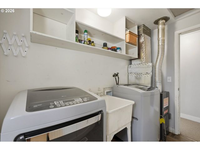 111 Se ELLIOTT Ave, Gresham, OR 97080