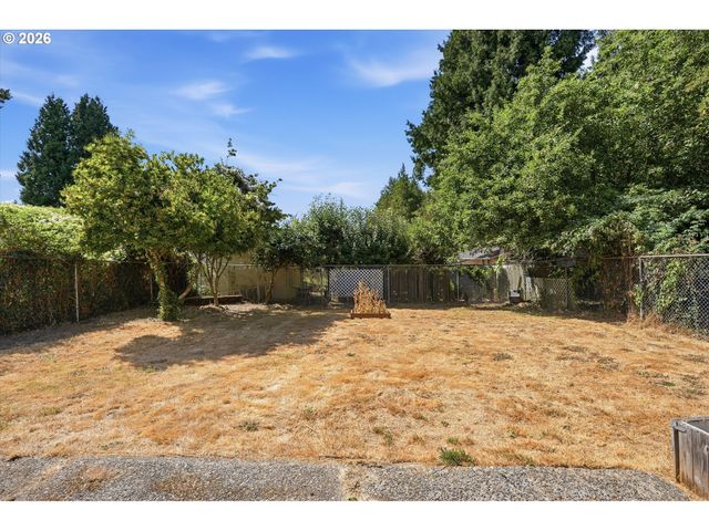 111 Se ELLIOTT Ave, Gresham, OR 97080