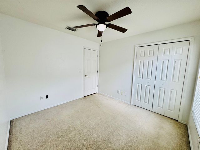 4147 Kingsfield Dr, Parrish, FL 34219
