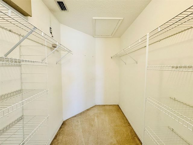 4147 Kingsfield Dr, Parrish, FL 34219