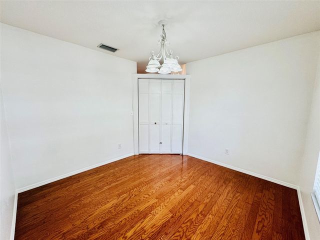 4147 Kingsfield Dr, Parrish, FL 34219